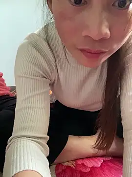 pitty_mymi's cam snapshot