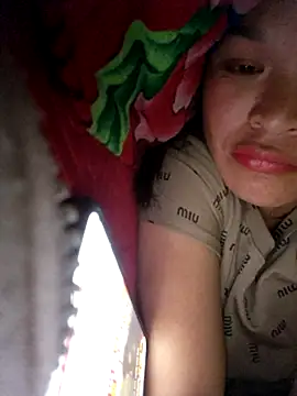 chipu06's cam snapshot