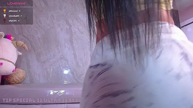 Violetta_jhonson_a's cam snapshot