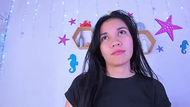 Emiily_Parkerr's cam snapshot