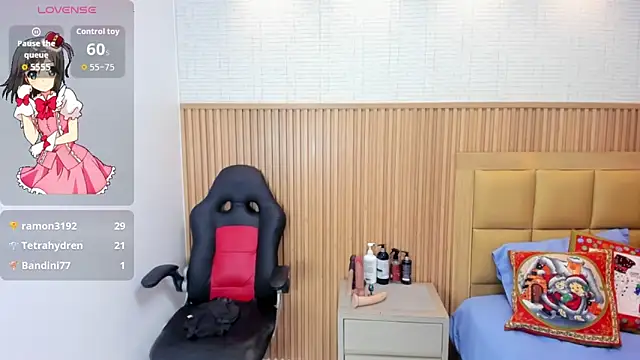 LOLAMAXI's cam snapshot