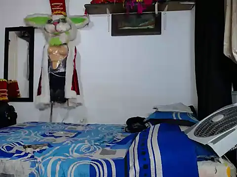 sashastarfire's cam snapshot