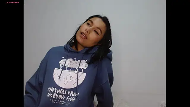 Gia_Lee's cam snapshot