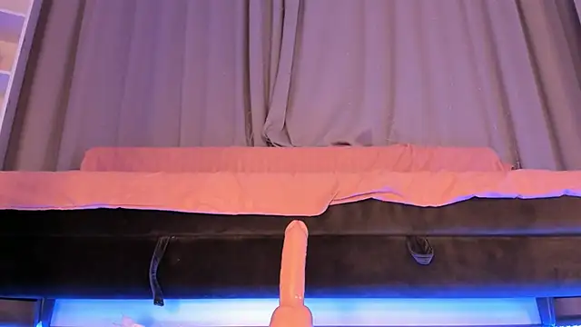 tinki_winkii live sex cam