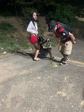 royalgirls_x's cam snapshot