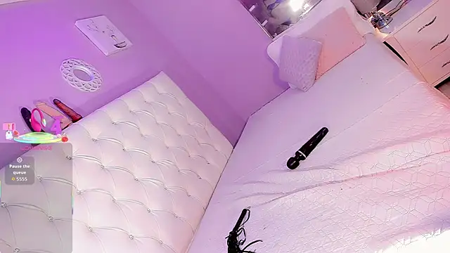 LanaOrtiiz live sex cam