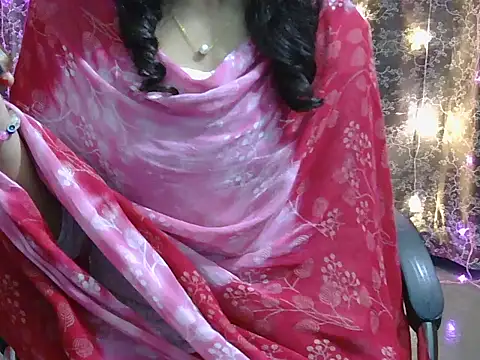 lovely_soniya's cam snapshot