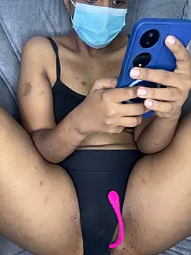 SukiyamaAsia's cam snapshot