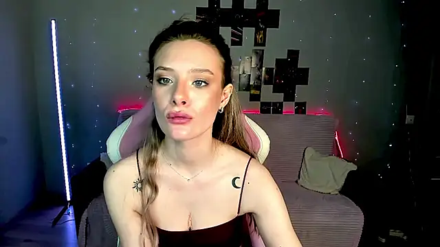 Suzie_Q69's cam snapshot