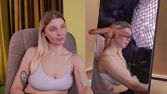 shark_attack52's cam snapshot