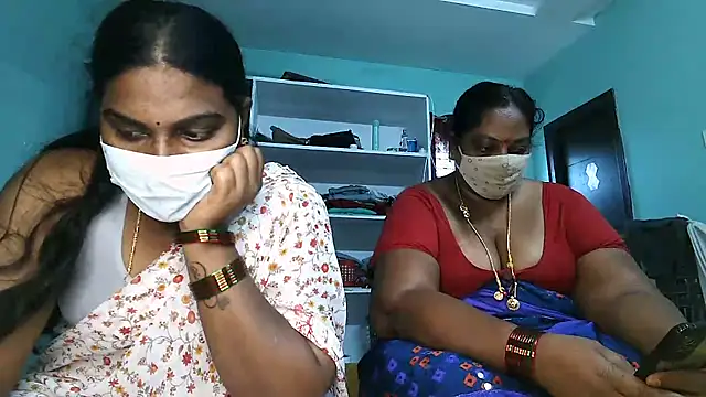 Honey__baby_'s cam snapshot