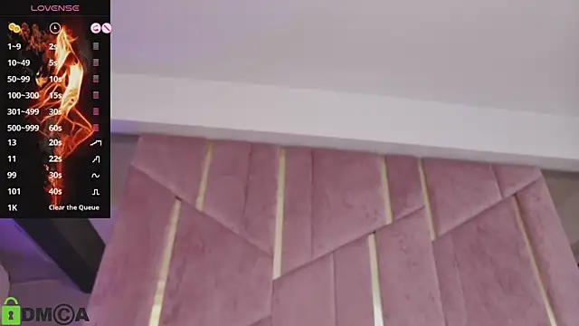 SelenaDaze's cam snapshot