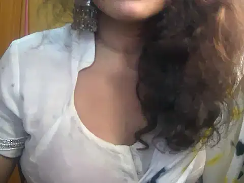 sexy_baby_kolkata's cam snapshot