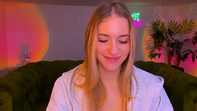 sassy_cutie's web cam