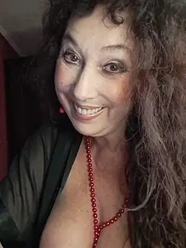 GypsyEsmeralda live sex cam