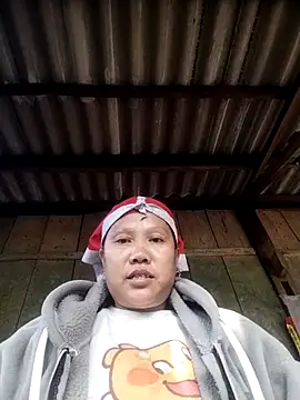 Linhcutex's cam snapshot