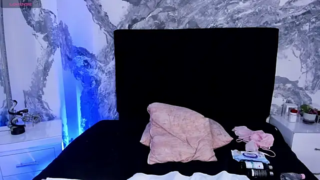 lilithDraven_'s cam snapshot