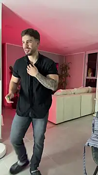 Valenthino_Salvatore live sex cam