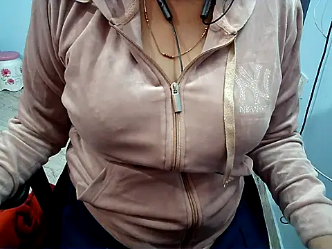 Nagma_housewife's cam snapshot