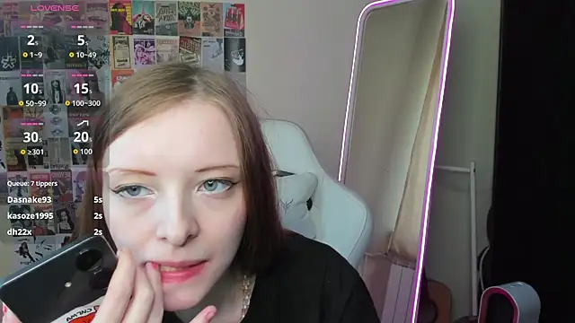 AliceHaris's cam snapshot