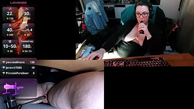 lili-hot-77's cam snapshot