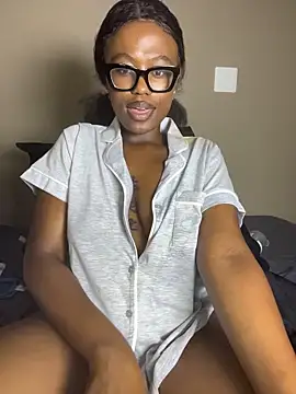 Moonzy77's cam snapshot