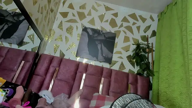 Kazsandraa's cam snapshot