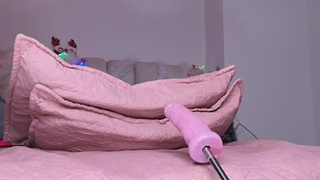 britanyy_'s cam snapshot