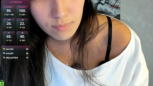 FlirtyAura live sex cam