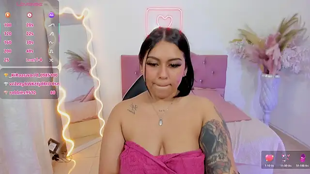 kendra_tay's cam snapshot