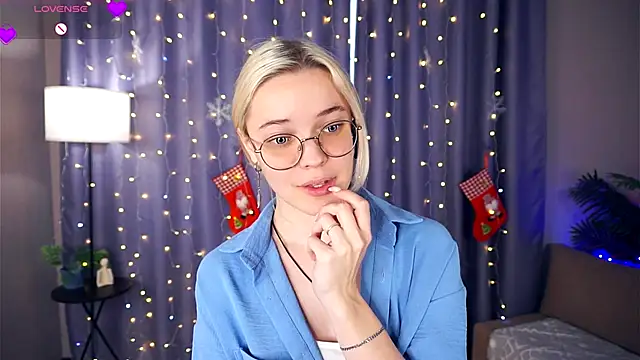 EdaKirkIin's cam snapshot