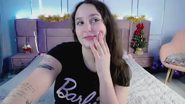 ElisonMinix's cam snapshot