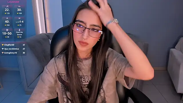 LarisaSmirnov's cam snapshot