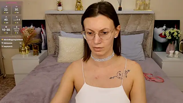 EstherPeachX's cam snapshot