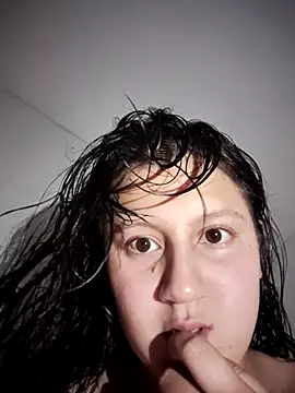 Gia_harmonyy's web cam