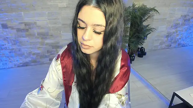 BellaNoir_'s cam snapshot