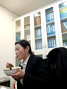 ialnuyoa_h's cam snapshot