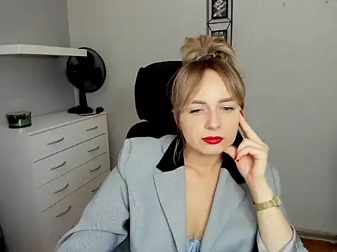 Karenblond's cam snapshot