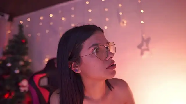 Lana_Dreams_'s cam snapshot