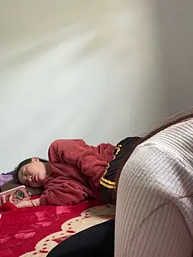 pitty_mymi's cam snapshot