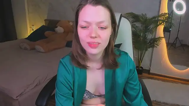 Lunar_Lily's cam snapshot