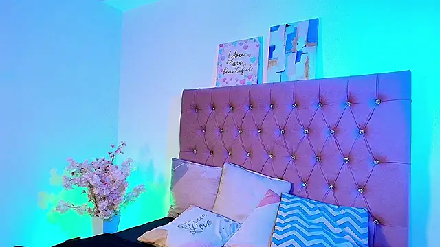 OzorioDany live sex cam