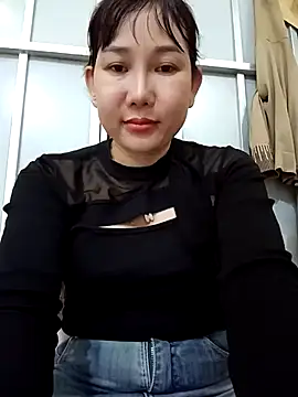 Ana-love2025's cam snapshot