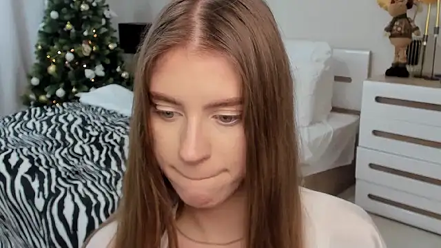 Erica_Kiss's cam snapshot