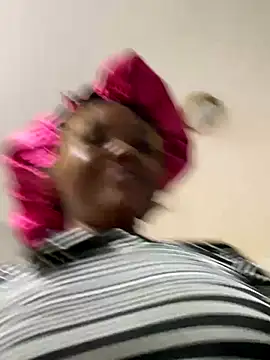 Dellah27's cam snapshot