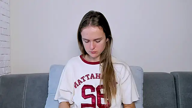 LilMary_'s cam snapshot