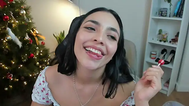 _BellaEvans_'s cam snapshot