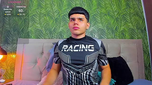 Nathaniel_Park's cam snapshot