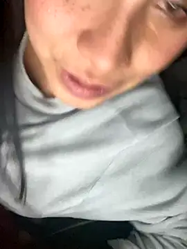 Effyvice13's cam snapshot