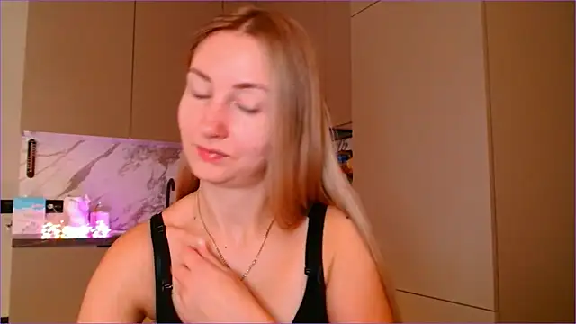 BluueSilk's cam snapshot